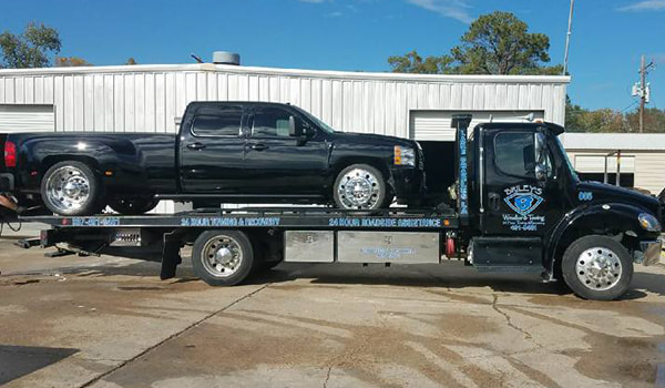 Briley's Paint & Body - 24/7 Towing Lake Charles, LA